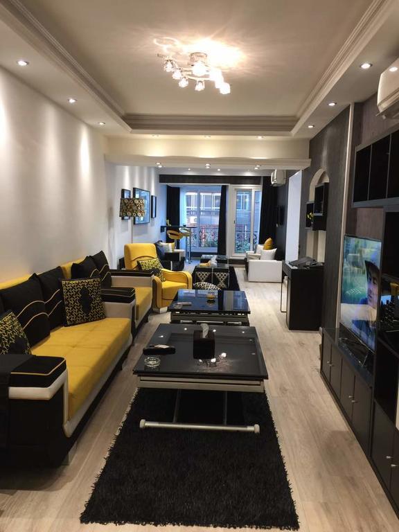 Luxury Mohandeseen Apartment Il Il Cairo Esterno foto