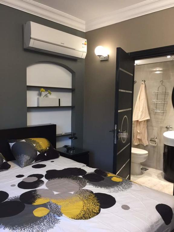 Luxury Mohandeseen Apartment Il Il Cairo Esterno foto